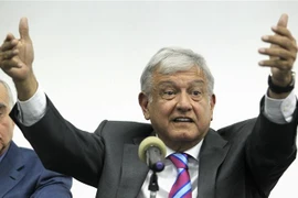 Tổng thống đắc cử Mexico Andres Manuel Lopez Obrador trong cuộc họp báo tại Mexico City ngày 29/10/2018. (Ảnh: AFP/TTXVN)