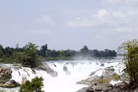 Thác Khone Phapheng được ví là thác Niagara của châu Á. (Ảnh: Phạm Kiên/Vietnam+)