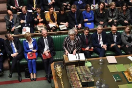 Thủ tướng Anh Theresa May phát biểu trong cuộc họp Hạ viện tại thủ đô London. (Ảnh: AFP/TTXVN)