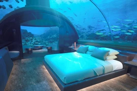 [Video] Kỳ ảo khách sạn dưới đáy biển đầu tiên trên thế giới