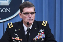 Tư lệnh Bộ Chỉ huy Trung tâm quân đội Mỹ, Tướng Joseph Votel. (Nguồn: EPA/TTXVN) 