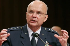Cựu Giám đốc NSA Michael Hayden. (Nguồn: Bloomberg/TTXVN)