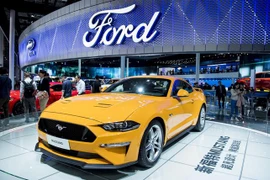 Xe Mustang Ford mới được trưng bày tại triển lãm ôtô quốc tế Thượng Hải ở thành phố Thượng Hải, Trung Quốc ngày 19/4/2017. (Ảnh: AFP/TTXVN)