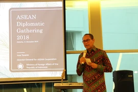 Ông Jose Tavares, Tổng vụ trưởng Vụ Hợp tác ASEAN, Trưởng SOM ASEAN của Indonesia phát biểu tại cuộc họp. (Ảnh: Đỗ Quyên/Vietnam+)