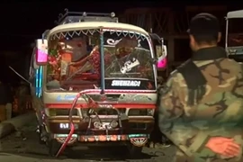 [Video] Người đàn ông cho nổ tung thân mình để sát hại cảnh sát