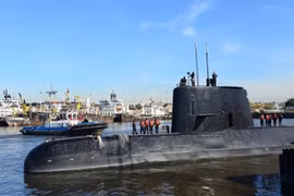Tàu ngầm ARA San Juan tại cảng ở Buenos Aires, Argentina ngày 18/11/2014. (Ảnh: AFP/TTXVN)