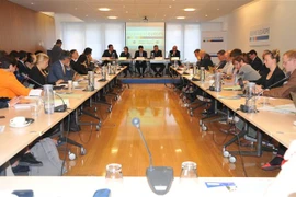 Các doanh nghiệp châu Âu tại hội thảo về EVFTA ở thủ đô Brussels, Bỉ. (Ảnh: Kim Chung/TTXVN)