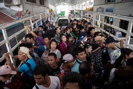 Người lao động nước ngoài tại tỉnh Tak, Thái Lan. (Nguồn: AFP/TTXVN)