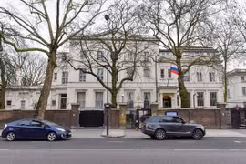 Đại sứ quán Nga tại London, Anh ngày 14/3. (Nguồn: THX/TTXVN)