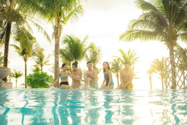 chuyến đi khai xuân sẽ là dịp thích hợp nhất để tình cảm bạn bè thêm phần khắng khít