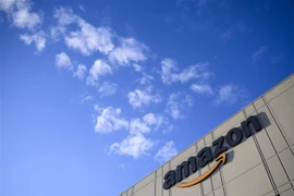 Biểu tượng của tập đoàn Amazon ở New York, Mỹ. (Ảnh: AFP/TTXVN)