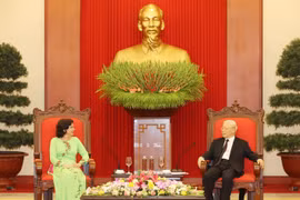 Tổng Bí thư, Chủ tịch nước Nguyễn Phú Trọng tiếp Đại sứ Cộng hòa Cuba chào từ biệt. (Ảnh: Trí Dũng/TTXVN)