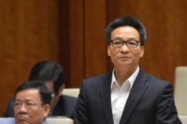 Phó Thủ tướng Vũ Đức Đam phát biểu giải trình, làm rõ một số vấn đề đại biểu Quốc hội nêu. (Ảnh: Văn Điệp/TTXVN)