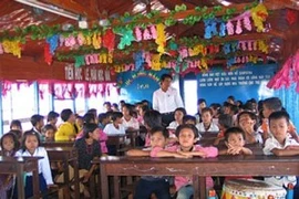 Một lớp học ở Biển Hồ (Ảnh: P.K)