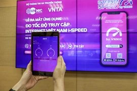 Người dùng có thể cài đặt ứng dụng i-Speed trên thiết bị di động hoặc thực hiện đo trực tiếp trên Website https://speedtest.vn hoặc https://i-speed.vn.