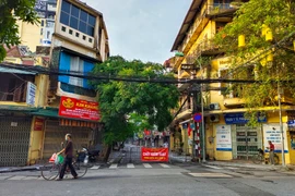 Tính từ ngày 24/7 đến nay, Hà Nội đã trải qua gần 49 ngày giãn cách xã hội theo Chỉ thị 17 của UBND thành phố. (Ảnh: Đỗ Hùng/Vietnam+)