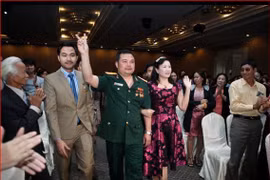 Bị can Lê Xuân Giang (mặc quân phục) tại một cuộc hội thảo của Liên kết Việt. (Nguồn: lkv.com.vn)