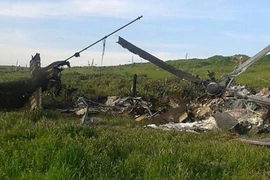 Một máy bay trực thăng của quân đội Azebaijan bị bắn hạ. (Nguồn: AFP/TTXVN)