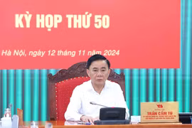 Đồng chí Trần Cẩm Tú chủ trì kỳ họp. (Ảnh: Phương Hoa/TTXVN)