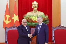 Tổng Bí thư Tô Lâm tiếp Đại sứ Cuba tại Việt Nam Orlando Nicolas Hernandez Guillen. (Ảnh: Thống Nhất/TTXVN)