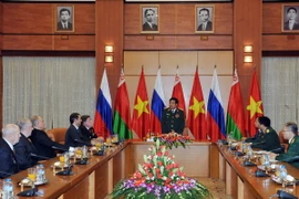 Việt Nam luôn ghi nhớ đóng góp của các cựu chiến binh Xô Viết