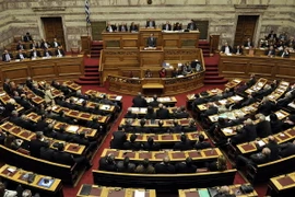 Quốc hội Hy Lạp thông qua dự thảo ngân sách năm 2015