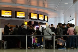 Đức: Gần 1.400 chuyến bay bị hủy do phi công đình công