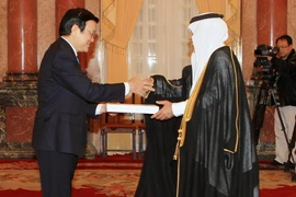 Chủ tịch nước Trương Tấn Sang tiếp Đại sứ các nước trình quốc thư