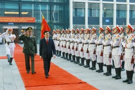 Chủ tịch nước yêu cầu ngành công an dựa vào sức mạnh của toàn dân