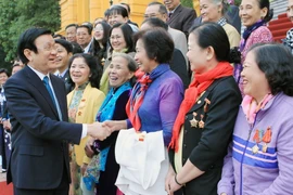 Chủ tịch nước tiếp cựu đoàn viên Cơ quan Trung ương Cục miền Nam