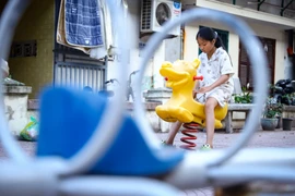 Cần chăm lo không gian vui chơi ngoài trời cho trẻ em ở Hà Nội