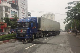 Hiện trường vụ tai nạn. (Ảnh: Nguyễn Oanh/TTXVN)