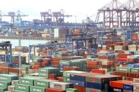 Hội nhập kinh tế quốc tế giúp các doanh nghiệp Việt Nam vươn xa hơn. (Ảnh minh họa)