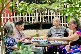 Các cụ tại một trung tâm dưỡng lão ở Hà Nội. (Ảnh: Vietnam+)