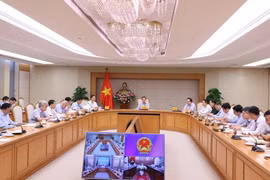 Phó Thủ tướng Trần Hồng Hà chủ trì cuộc họp. (Ảnh: Văn Điệp/TTXVN)