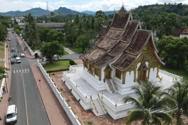 Cung điện Hoàng gia Luang Prabang ở tỉnh Luang Prabang, nơi thu hút đông đảo khách du lịch tới tham quan. (Ảnh: Đỗ Bá Thành/TTXVN)