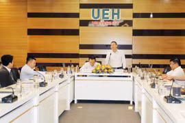 Ông Nguyễn Khắc Hoàng, Cục trưởng Cục Thống kê Thành phố Hồ Chí Minh, phát biểu tại sự kiện. (Ảnh: Mỹ Phương/TTXVN)
