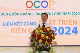 Ông Giang Thanh Khoa, Phó Chủ tịch UBND tỉnh Kiên Giang phát biểu khai mạc diễn đàn. (Ảnh: Lê Huy Hải/TTXVN)