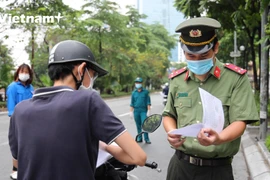 Thủ đô thông thoáng sau 2 ngày kiểm tra giấy đi đường theo chỉ đạo mới