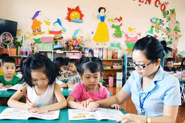 Năm 2025, 100% cơ sở giáo dục đưa Quyền con Người vào chương trình học