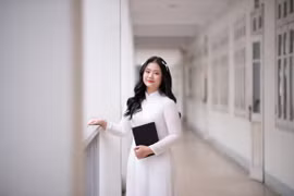 Đỗ Hà Linh giành giải Nhất trong kỳ thi học sinh giỏi quốc gia năm học 2023-2024 môn tiếng Trung. (Ảnh: Thanh Vân/TTXVN)