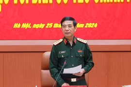 Đại tướng Phan Văn Giang phát biểu chỉ đạo tại buổi làm việc. (Ảnh: Hồng Pha/TTXVN phát)