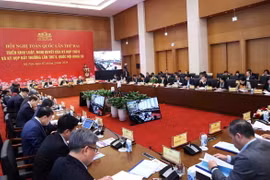 Chủ tịch Quốc hội Vương Đình Huệ phát biểu chỉ đạo và kết luận hội nghị. (Ảnh: Nhan Sáng/TTXVN)