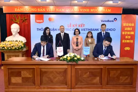 VietinBank và Sendo ký kết thỏa thuận hợp tác. (Ảnh: Vietnam+)