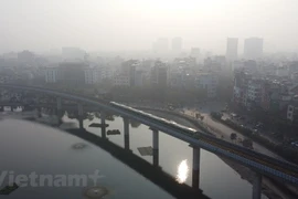 Hình ảnh sương mùa tại khu vực hồ Hoàng Cầu. (Ảnh: PV/Vietnam+)