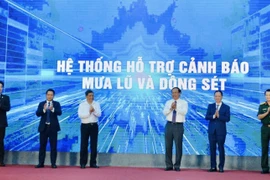 Bộ TN-MT ra mắt Hệ thống hỗ trợ cảnh báo sớm dông, sét, mưa, lũ