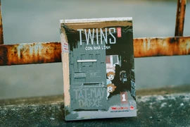 "Twins - Con nhà lính" chứa đựng nhiều câu chuyện hài hước. (Ảnh: NXB Kim Đồng)