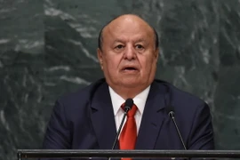 Tổng thống Yemen Abedrabbo Mansour Hadi phát biểu tại Khóa họp thứ 71 Đại hội đồng Liên hợp quốc ở New York (Mỹ) ngày 23/9 vưa qua. (Ảnh: AFP/TTXVN)