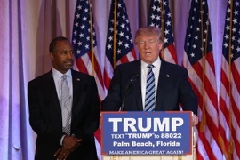 Ông Donald Trump - bên phải. (Ảnh: AFP/TTXVN)