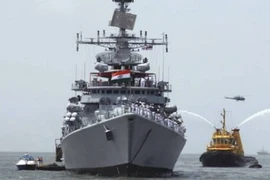 Tàu khu trục INS Trikand của Ấn Độ. (Nguồn: siasat.com)